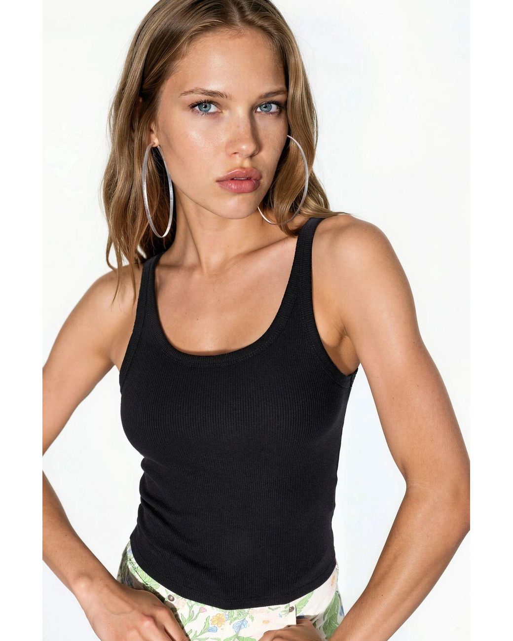 Busem Black Sleeveless Ribbed U Neck Tank Top
