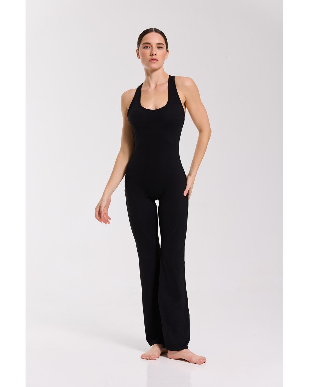 Onamaste Reva Jumpsuit in het Black