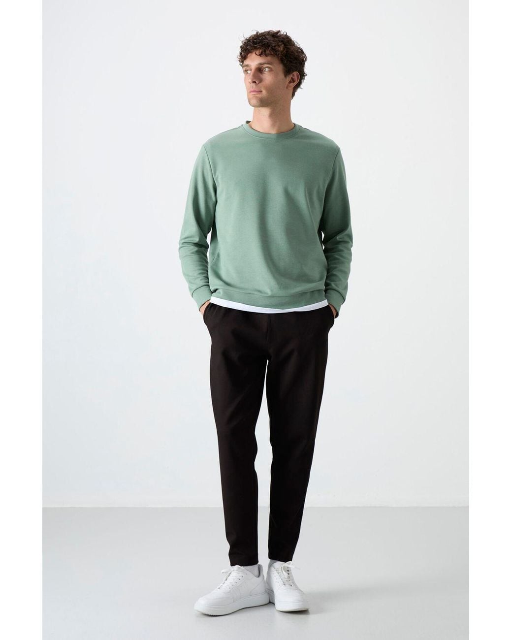 TOMMY LIFE Black Regular-Fit Sweatpants for men