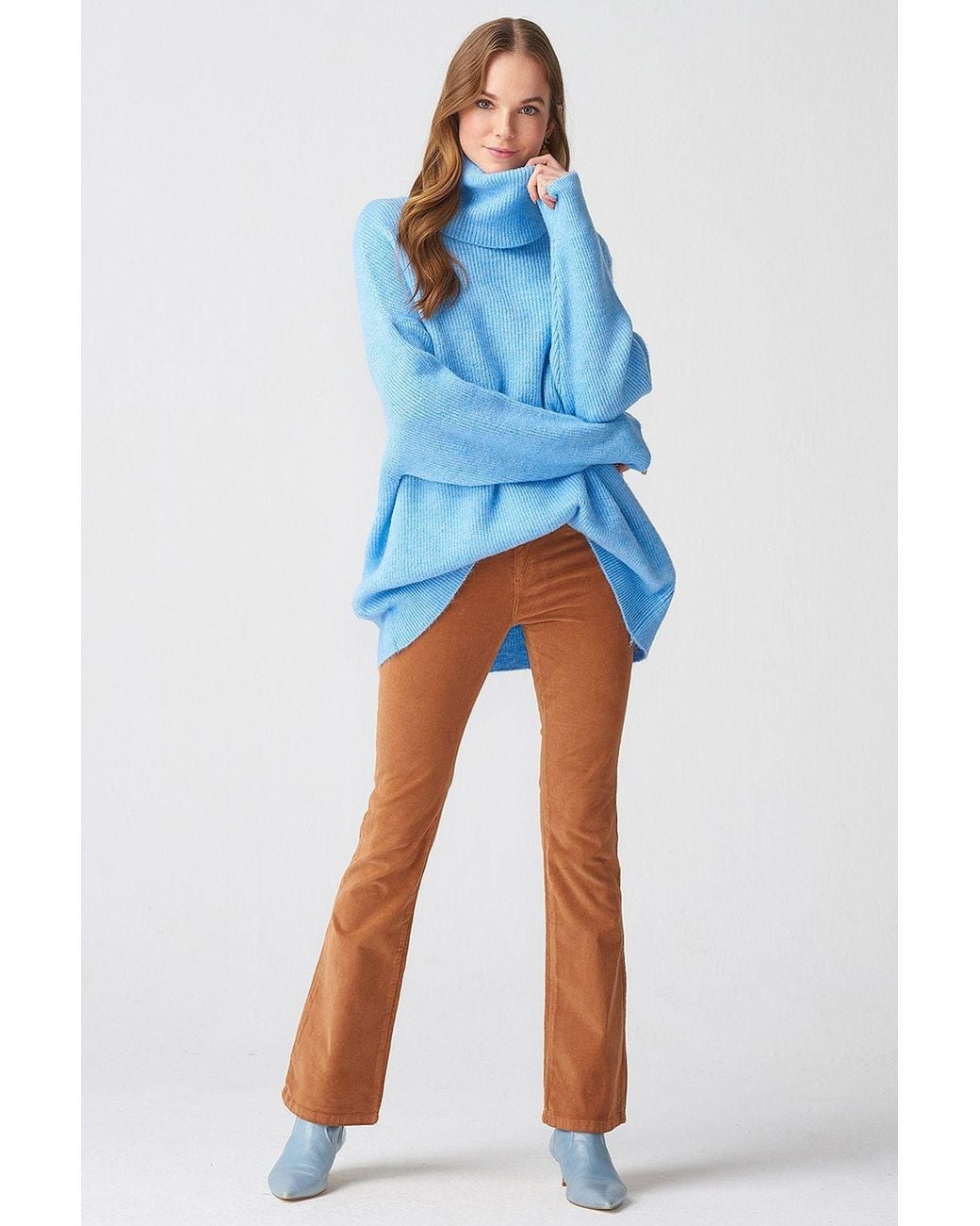 Dilvin Blue Oversized Ribbed Turtleneck Sweater