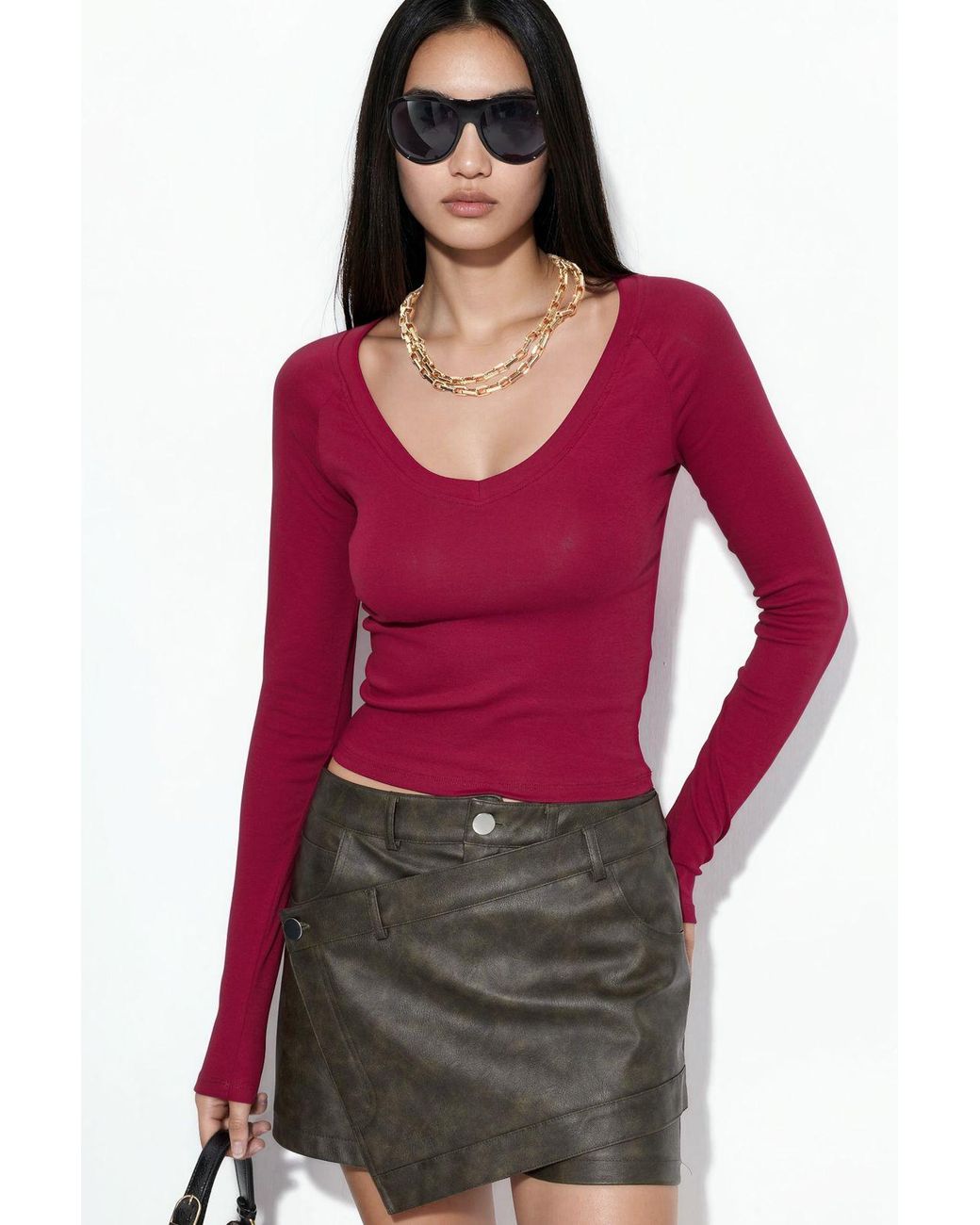 Busem Red V-Neck Long Sleeve Fitted Blouse