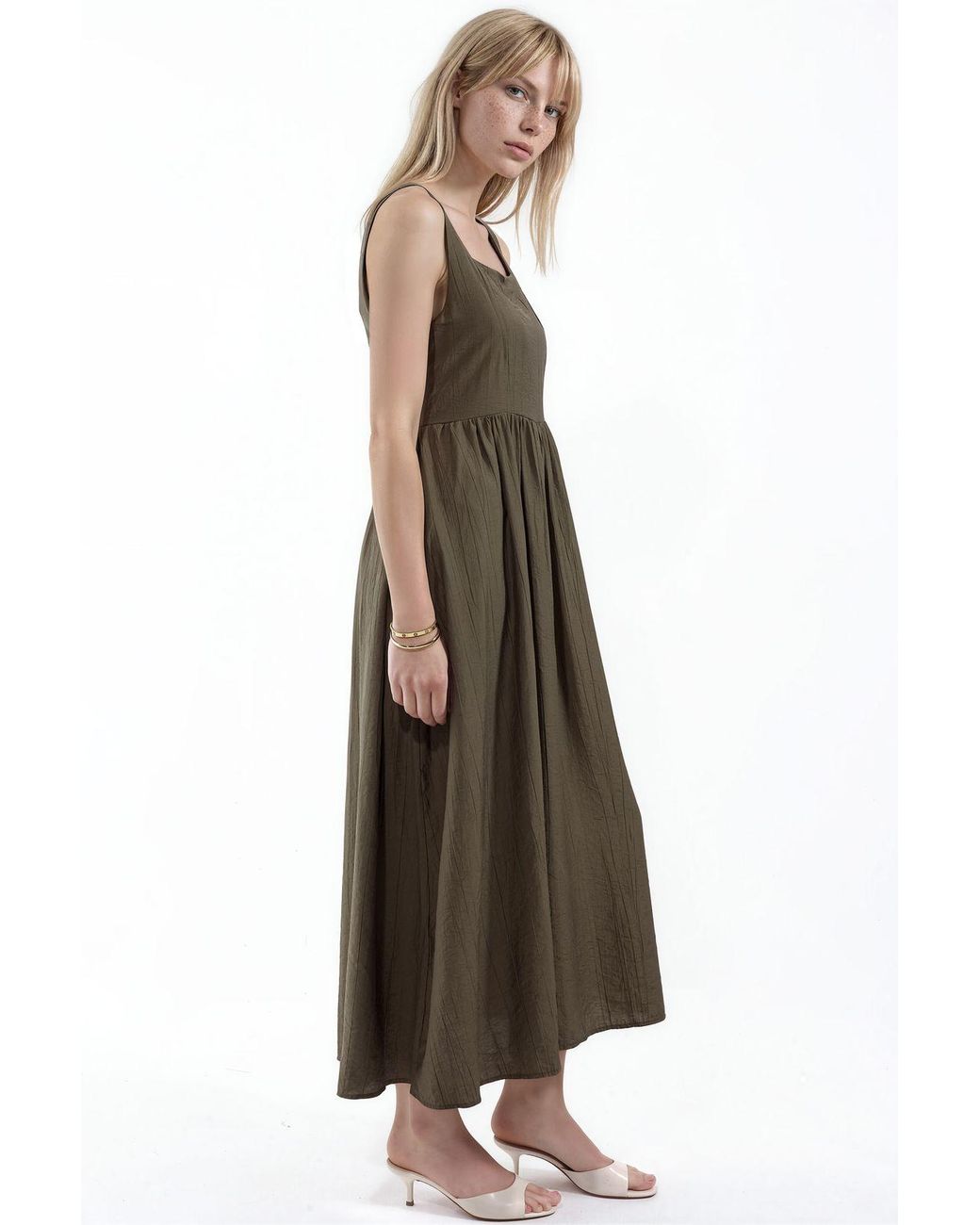 Busem Natural Solid Midi Dress With Square Collar