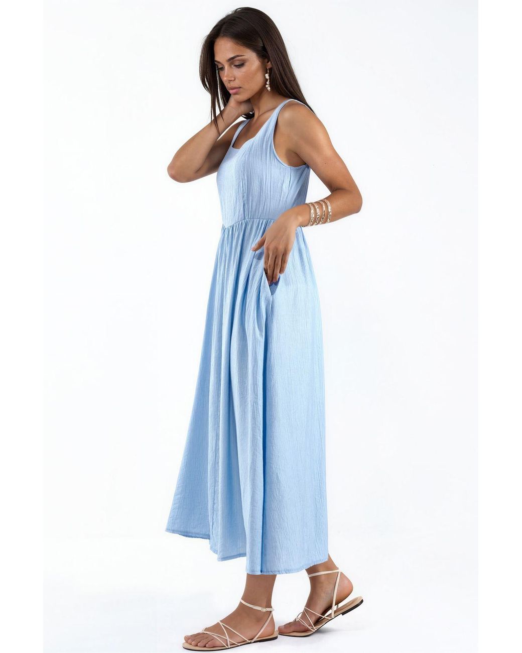 Busem Blue Solid Midi Dress With Square Collar