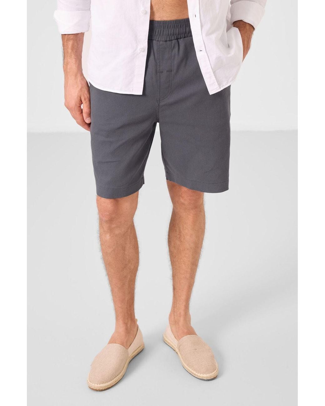 TOMMY LIFE White Chino Shorts for men