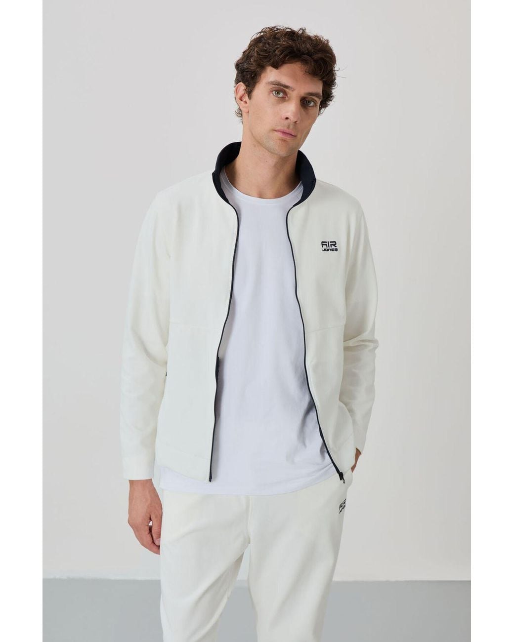 TOMMY LIFE Gray Zip-Collar Sweatshirt And Pants Set for men