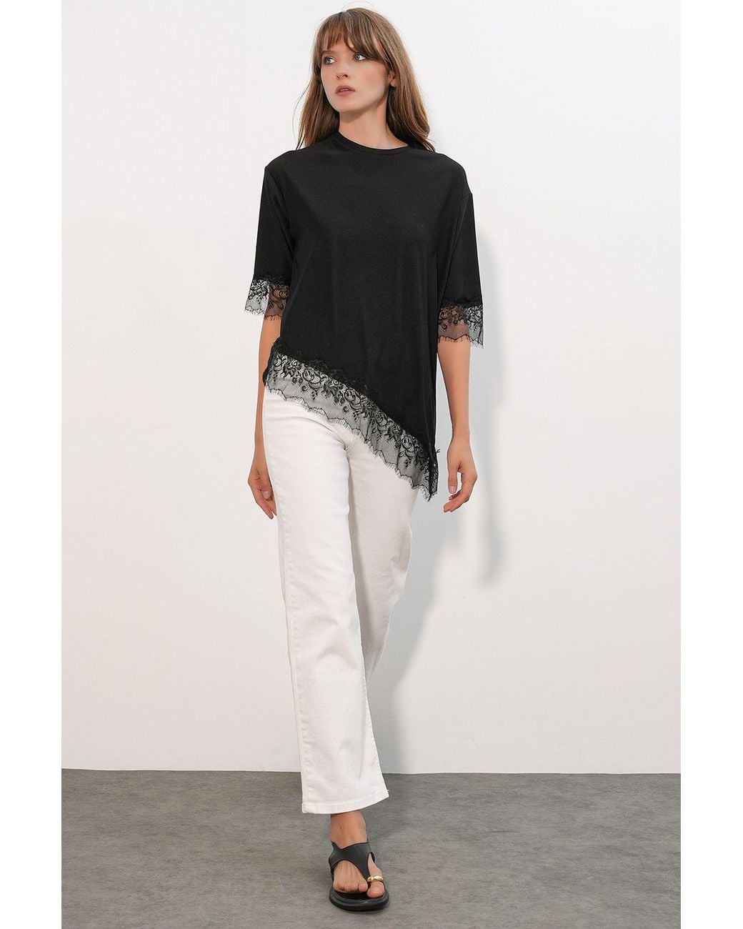 Bigdart Black Oversized Lace Knit Blouse