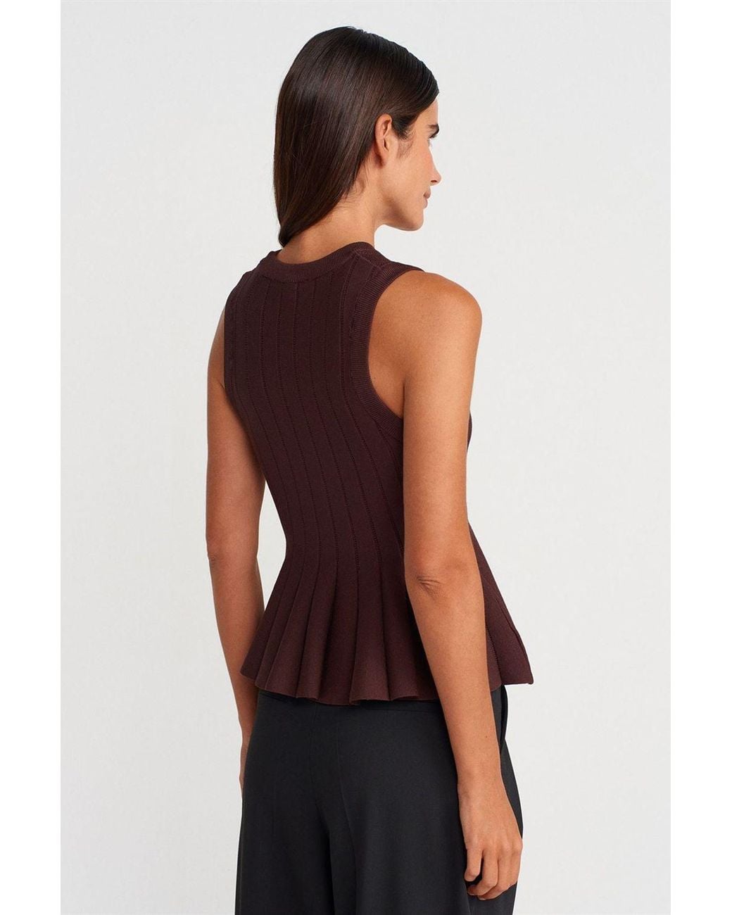 Dilvin Red Ribbed Sleeveless Frill Blouse