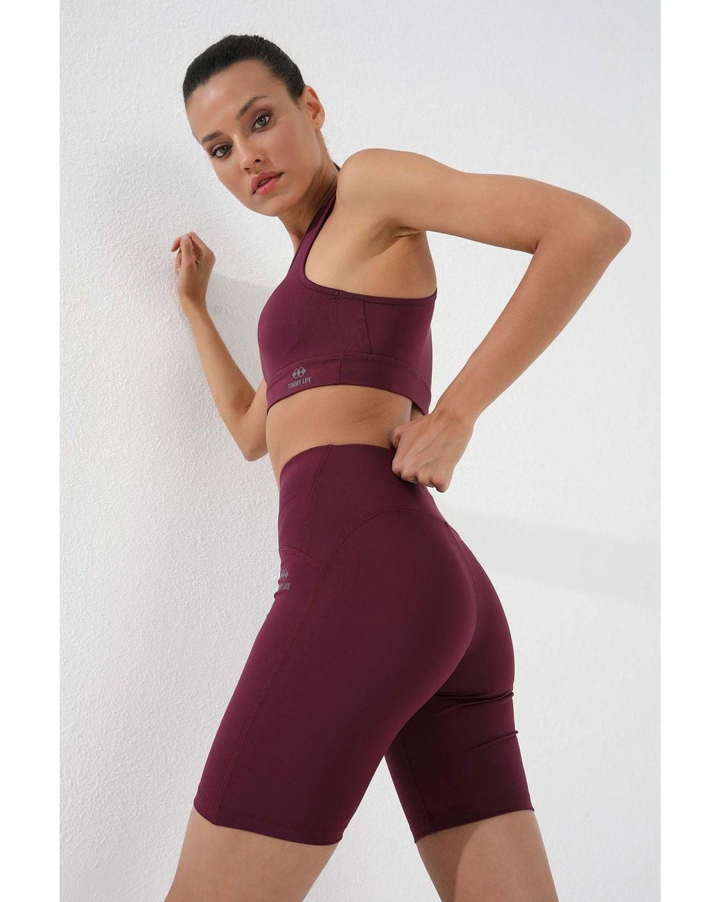 TOMMY LIFE Red Short High-Waist Sports Leggings