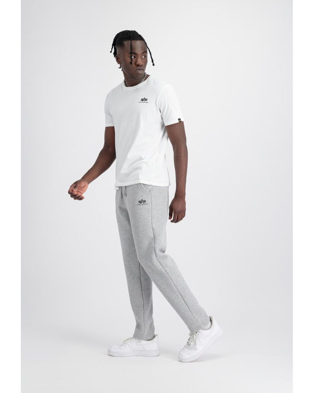 Alpha Industries Basic Small Logo Straight Leg Jogger in het Gray voor heren