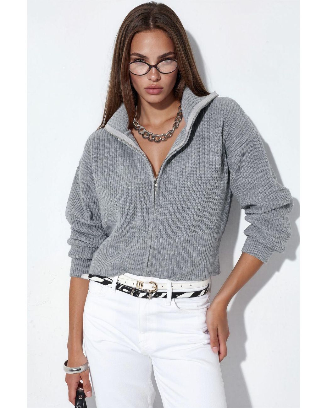 Viorna Gray Cropped Ribbed Zip Cardigan