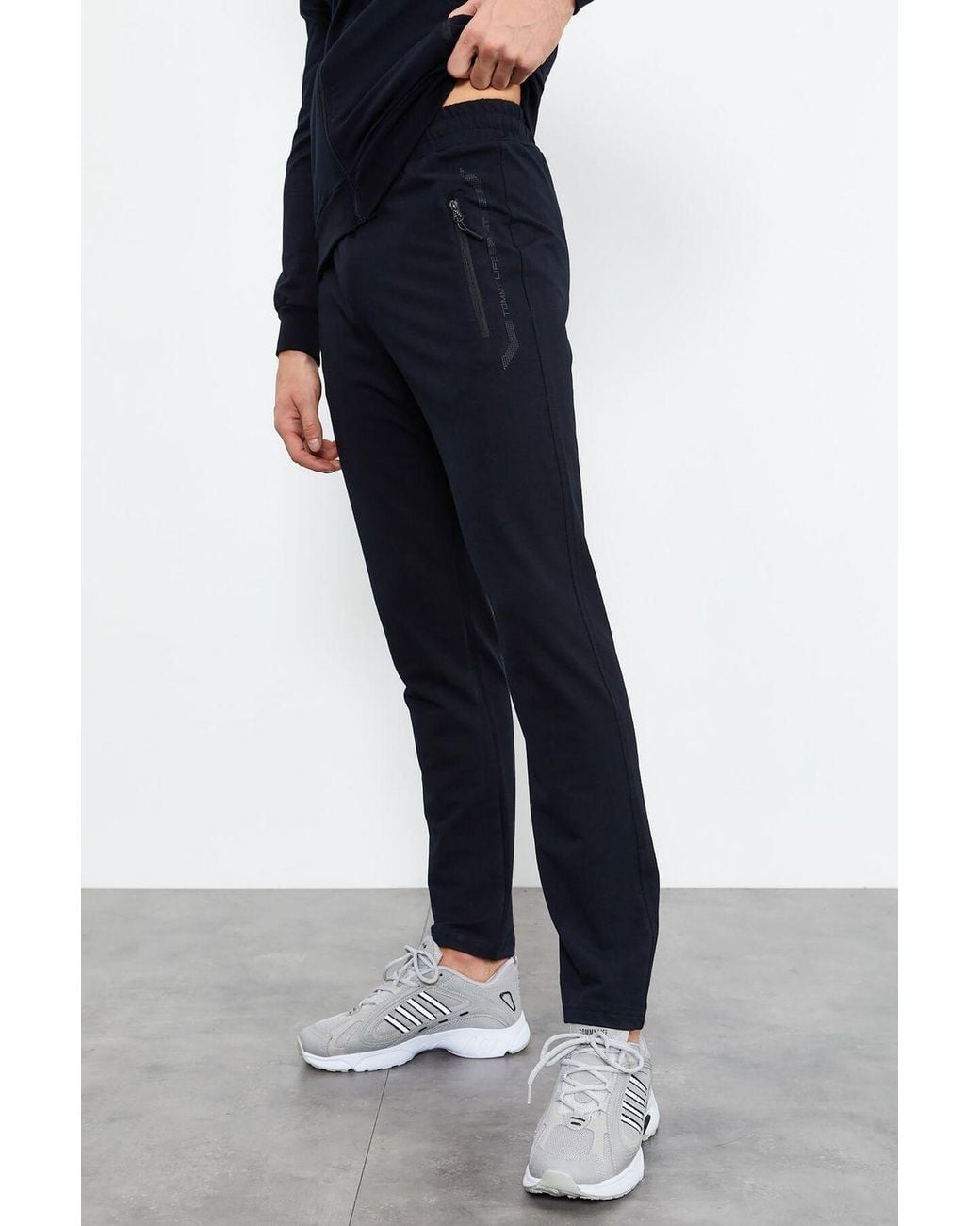 TOMMY LIFE Blue Zip-Front Sweatshirt And Pants Set for men
