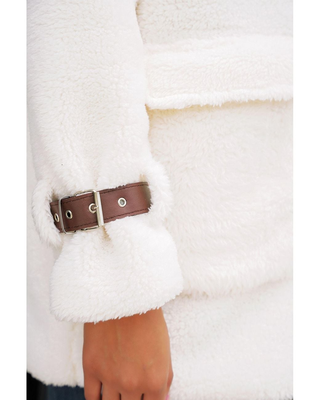 Bigdart White Oversized Plush Faux Fur Coat With Pockets