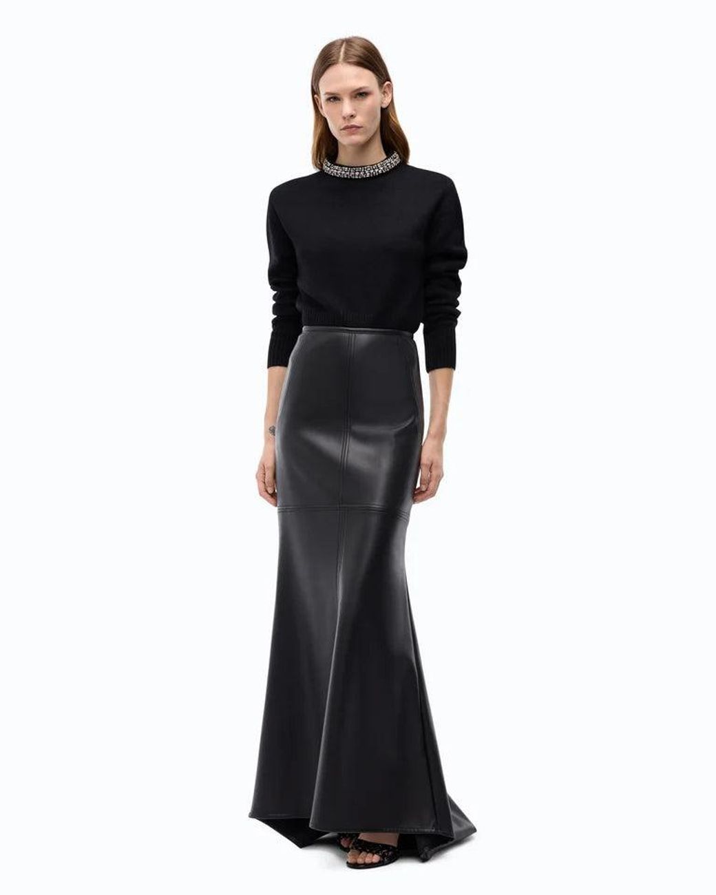Tejido Pinko de color Black