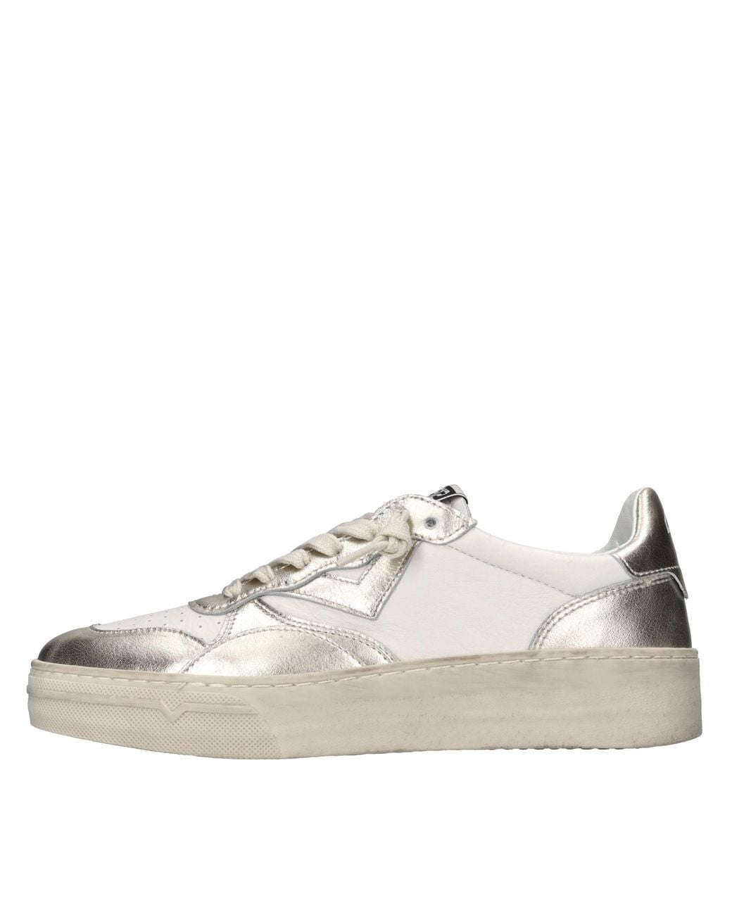 4b12 White Sneakers
