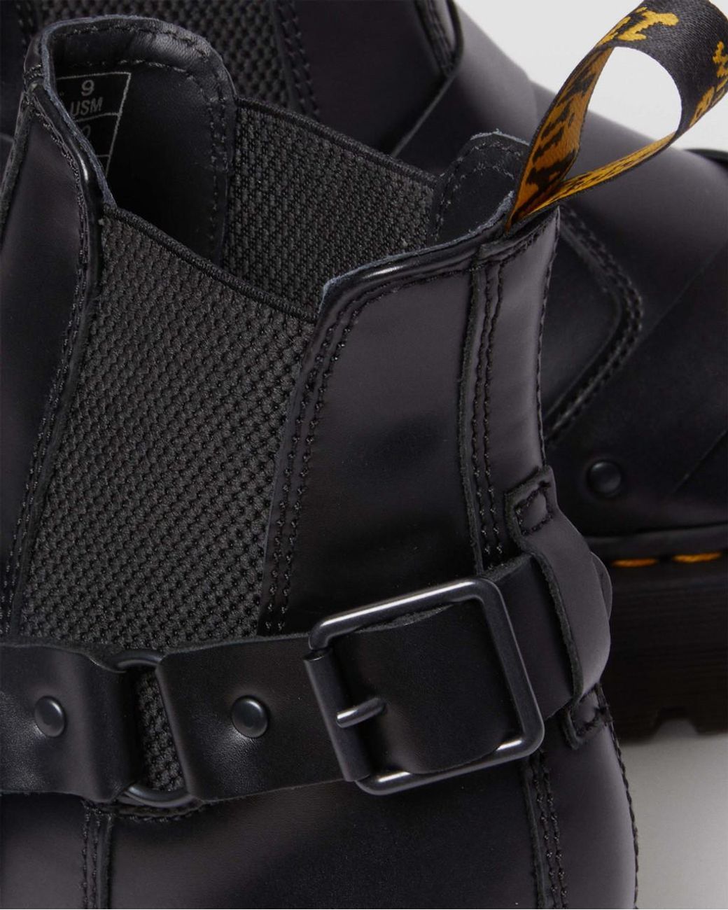 Dr. Martens 2976 Leather Platform Chelsea Boots in Black | Lyst