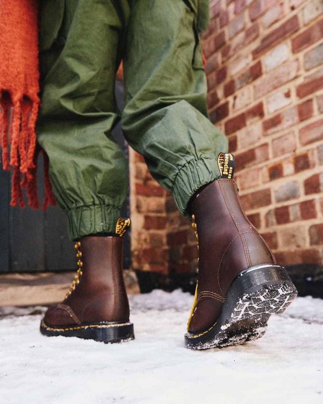 Dr. Martens Brown 1460 Pascal Dm's Wintergrip Leather Ankle Boots Dark