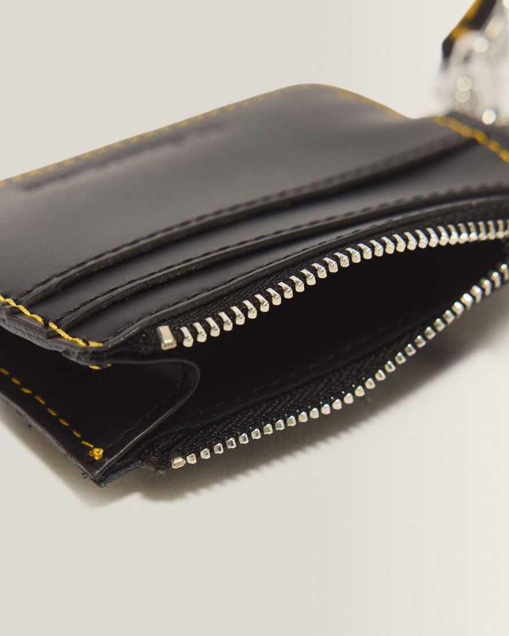 Dr. Martens White Kiev Leather Cardholder Keyring