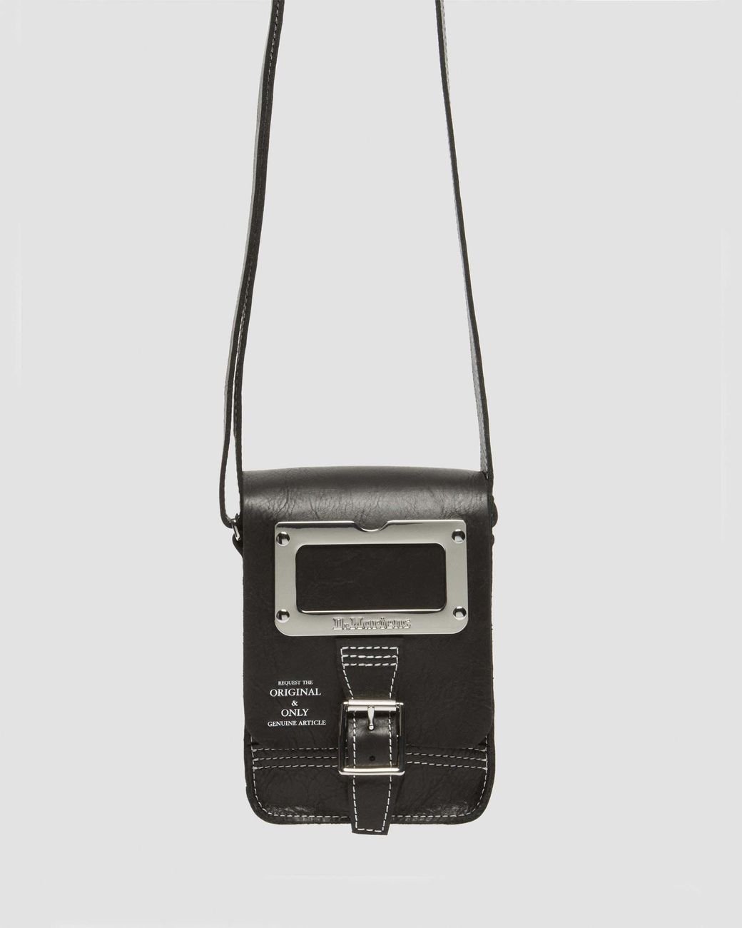 Dr Martens★LEATHER VERTICAL CROSSBODY BAG★BLACK Leather Vertical Crossbody Bag in Black | Dr. Martens