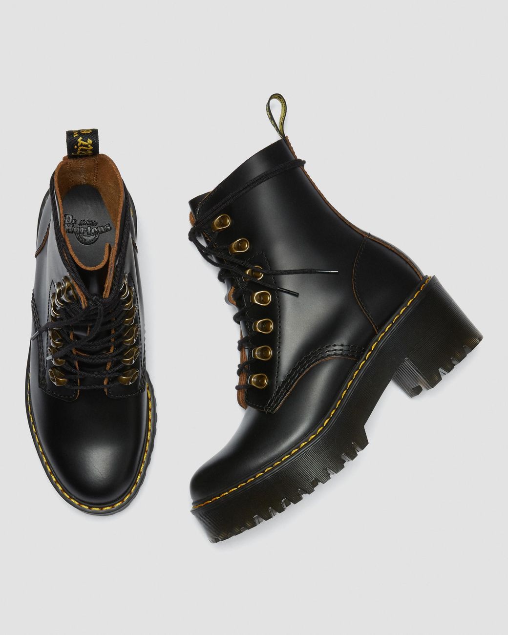 doc marten leona vintage smooth