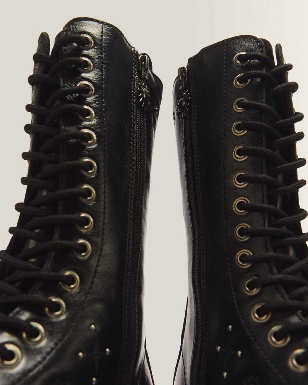 Dr. Martens Black 1B99 Wmg 14 Eye Leather & Velvet Lace Up Boots