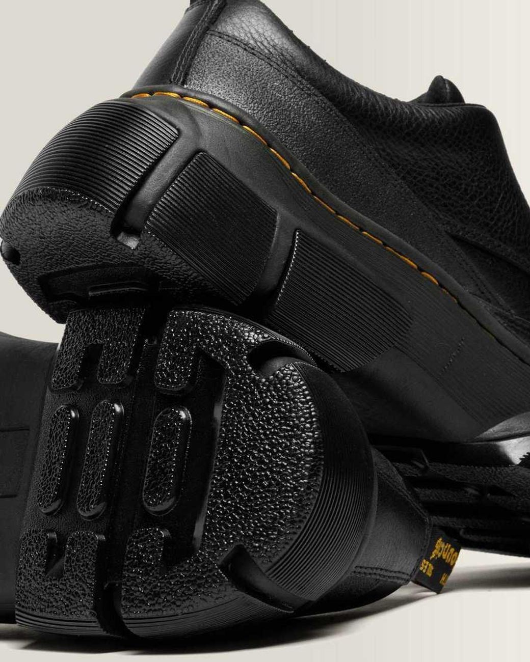 Dr. Martens Black Dmxl Zip Leather Shoes for men