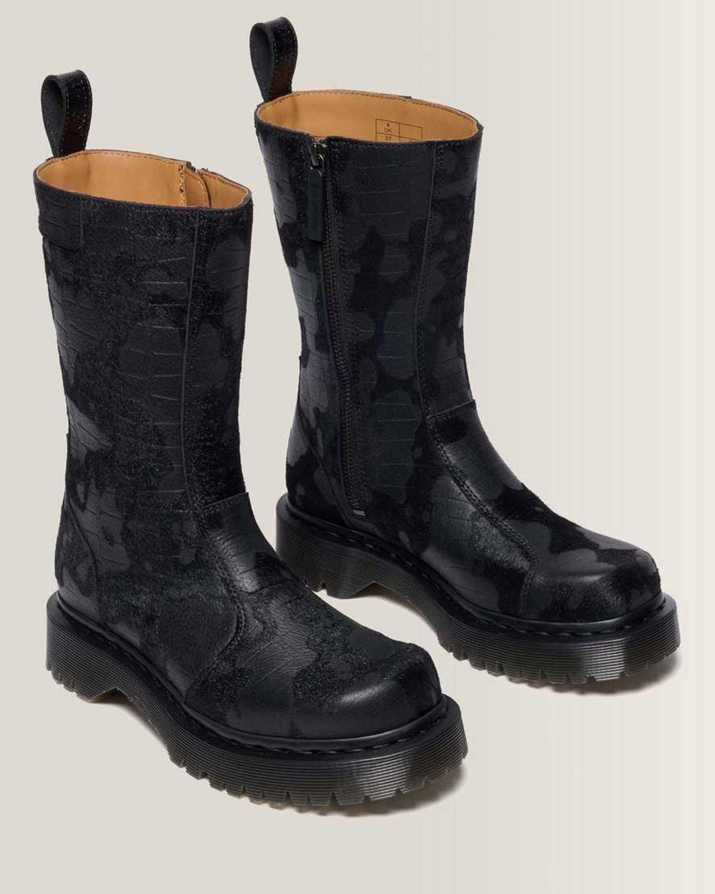 Dr. Martens Black Rejena