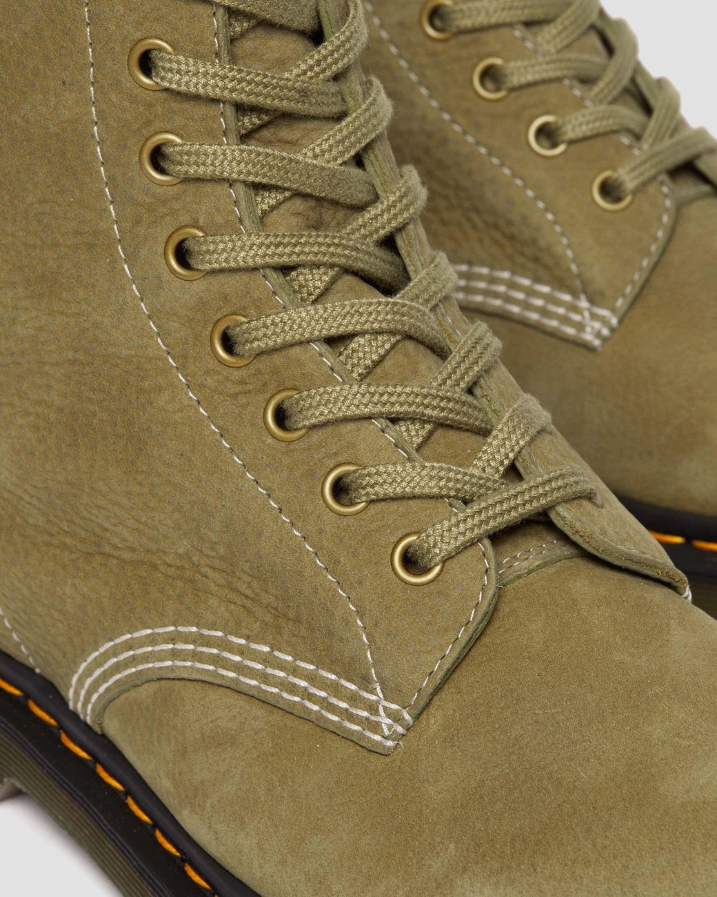 Dr martens grenade best sale green