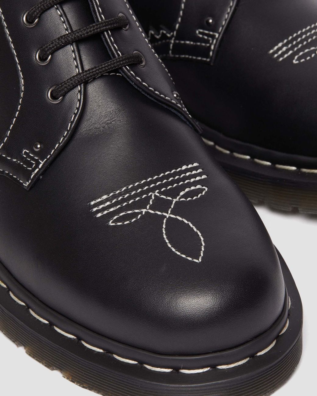 Dr. Martens 1461 Gothic Americana Leather Oxford Shoes in Black | Lyst