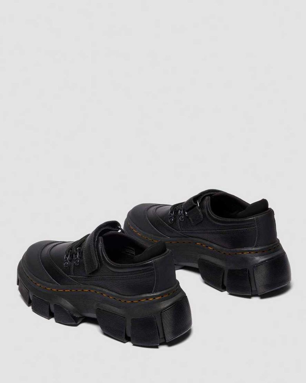 Dr. Martens Dmxl Mary Jane Leather Shoes in Black | Lyst