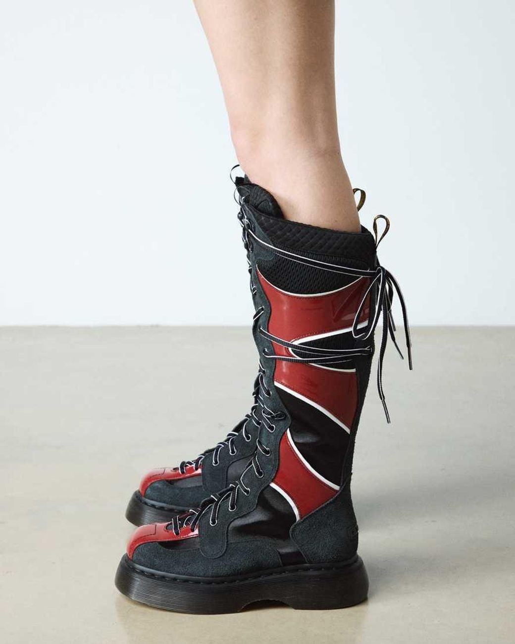 Dr. Martens Black Buzz Boxer Mixed Material Boots