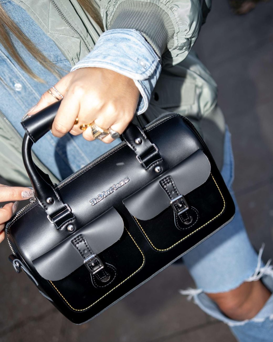 Dr. Martens バッグ Dr. Martens Kiev Leather Top Handle Bag in Black | Lyst