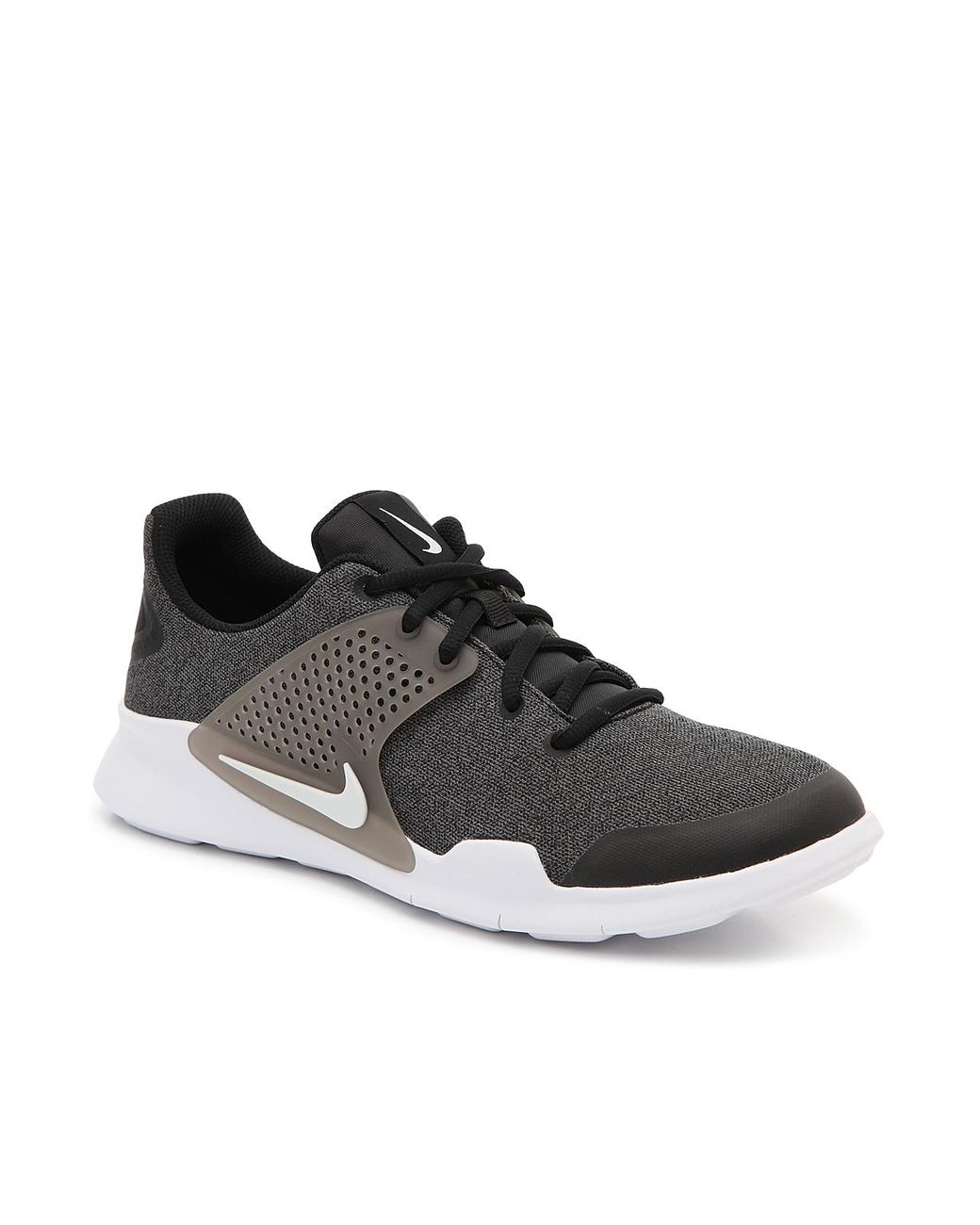 nike arrowz black and white