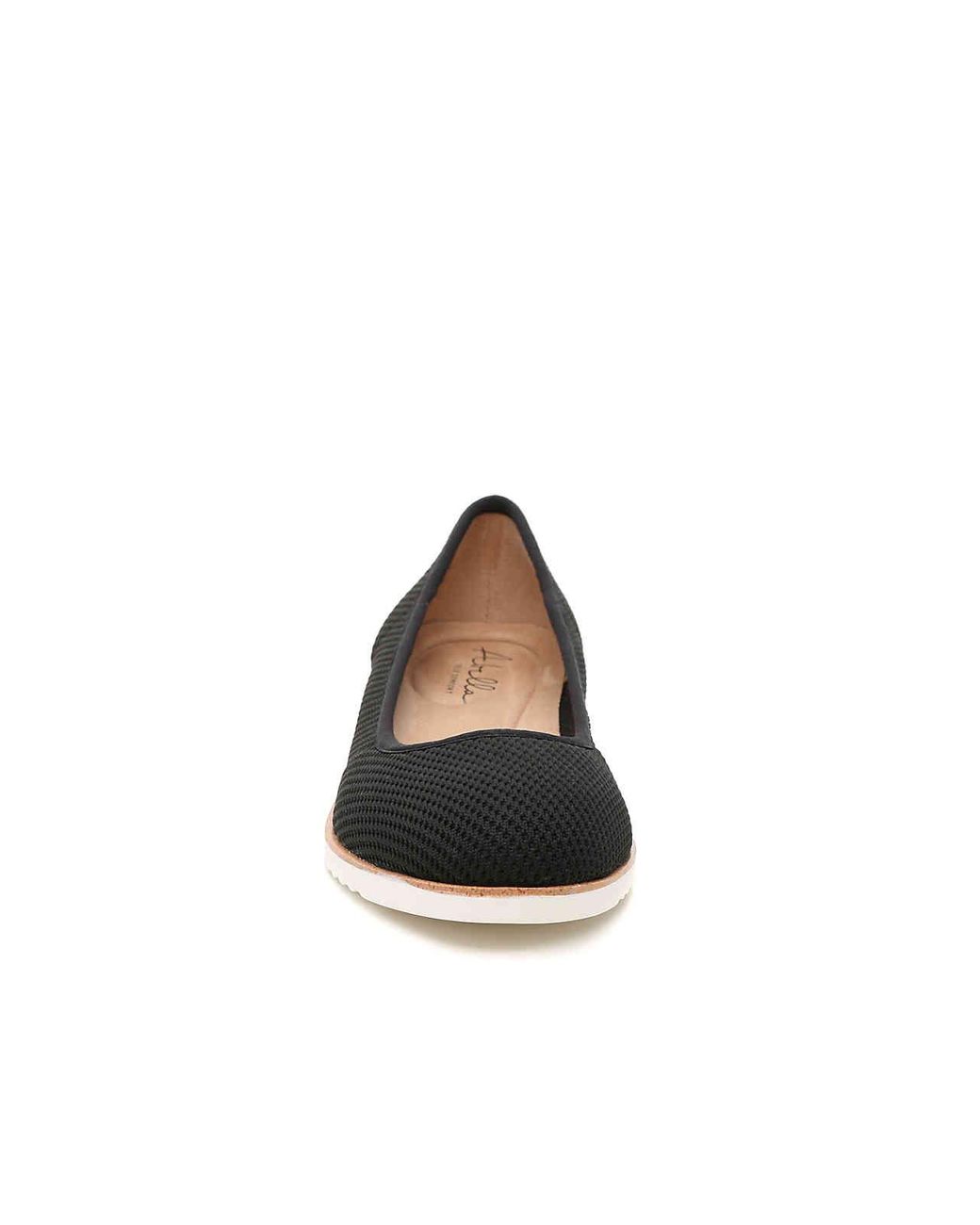 abella black flats