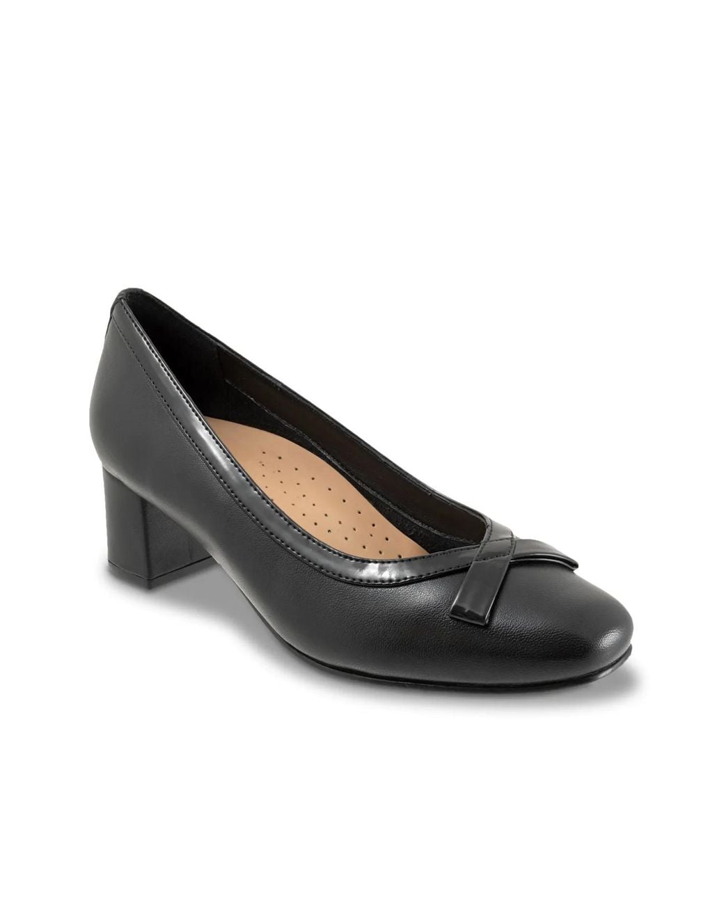 Trotters Black Devin Pump
