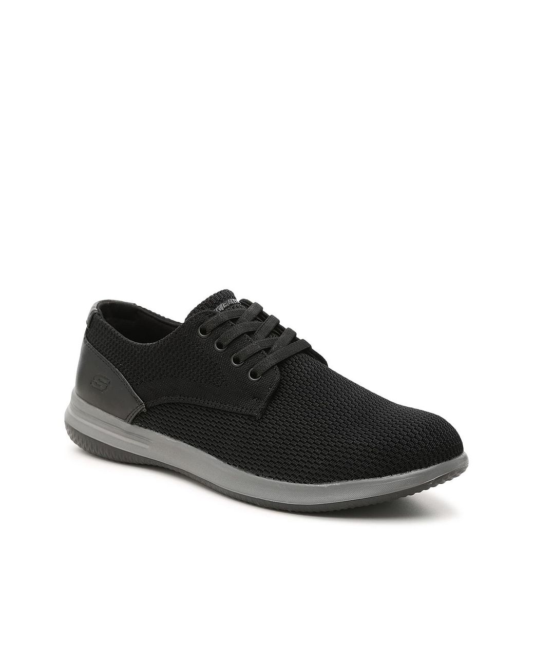 Skechers Darlow Velogo Oxford in Black 