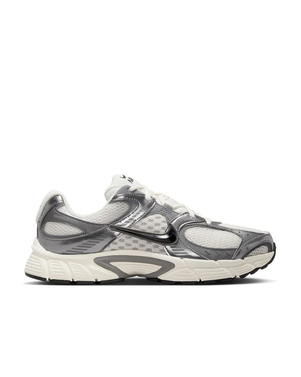 Nike Gray V5 Rnr Sneaker for men