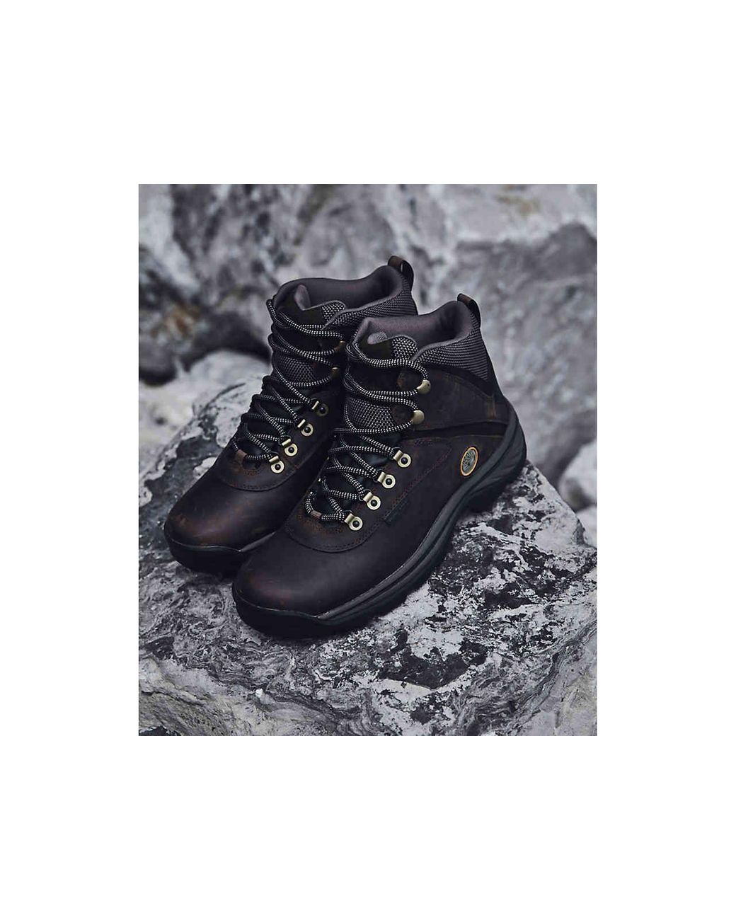 dsw black timberlands