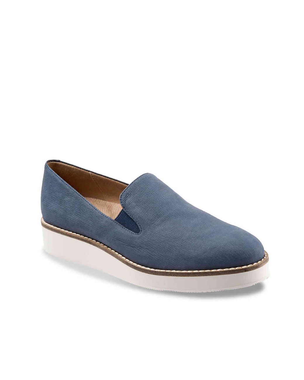 softwalk whistle wedge loafer