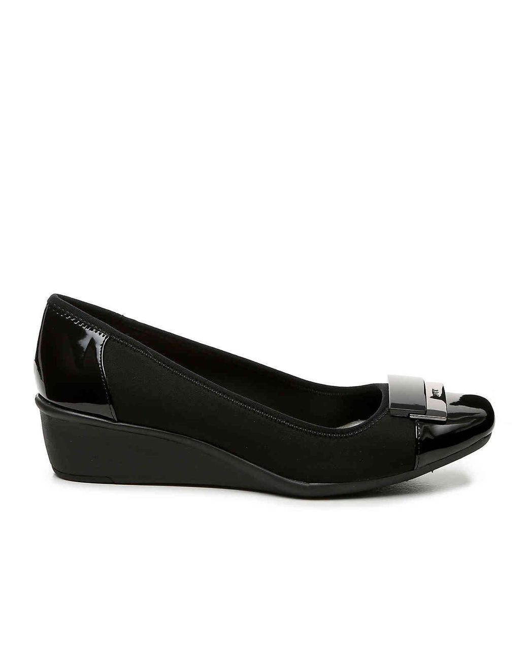 Anne Klein Sport Waverly Wedge Pump in Black | Lyst