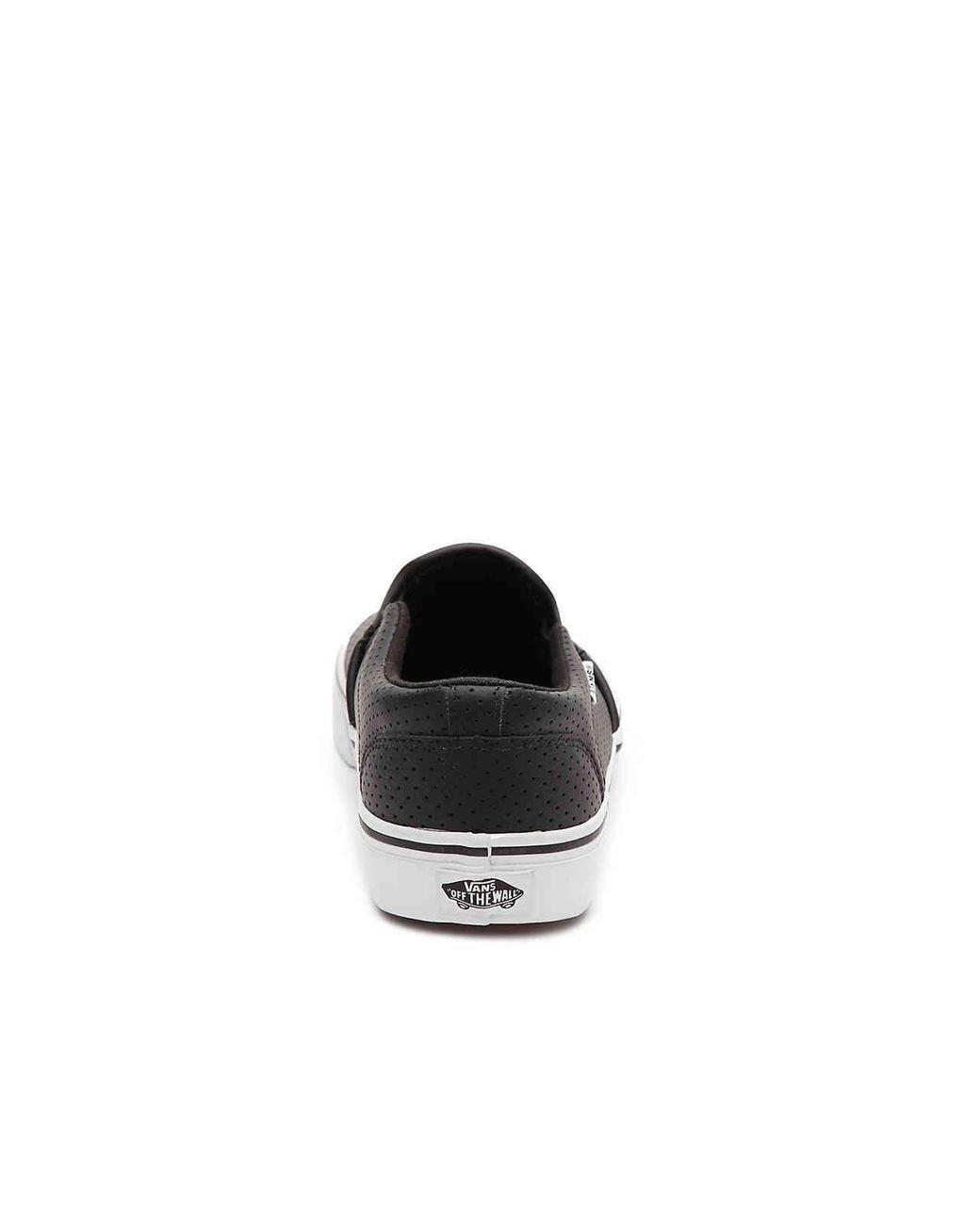 skillevæg legemliggøre Uskyldig Vans Asher Perforated Leather Slip-on Sneaker in Black for Men | Lyst