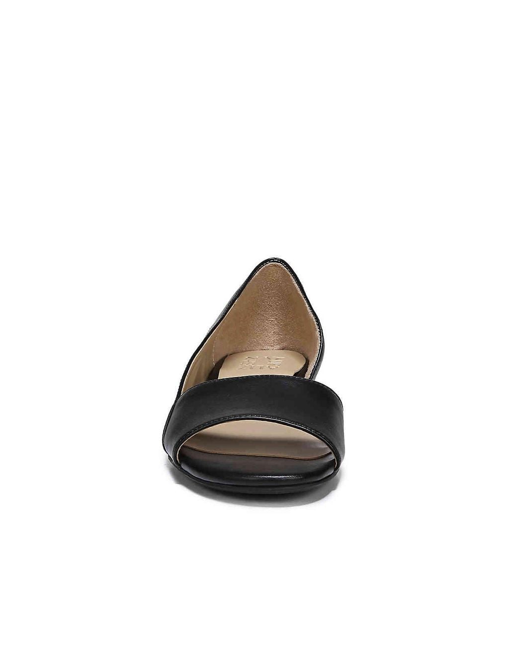 naturalizer roma flat