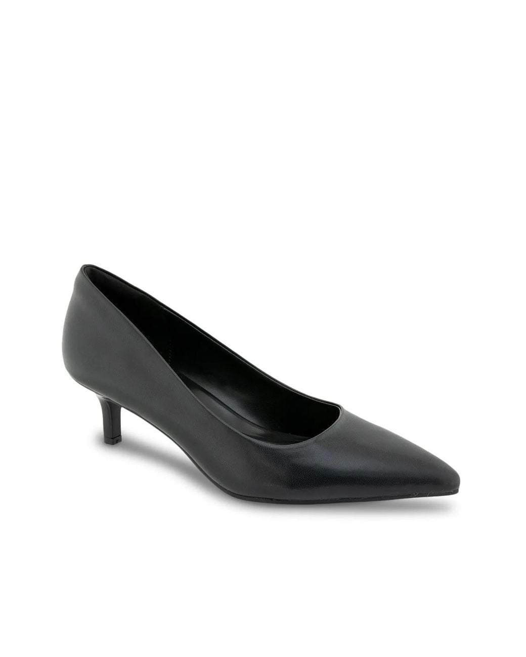 BCBGeneration Black Daven Pump