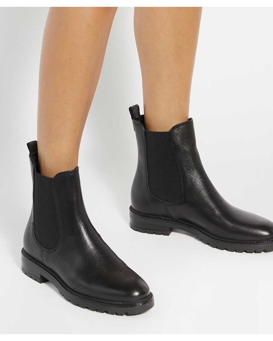 Dune Black Ladies Poema