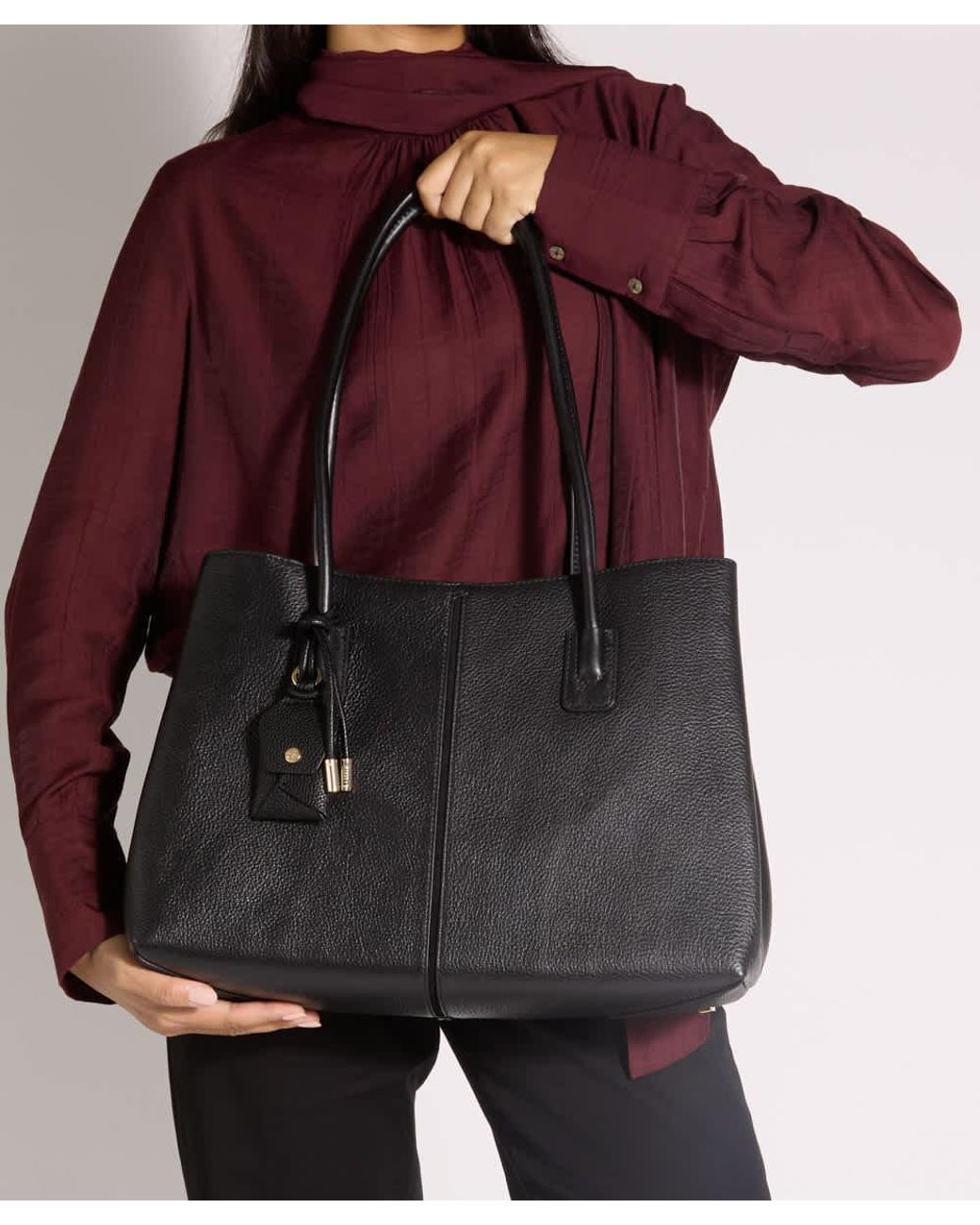 Dune Black Deserving L Tag-Detail Shoulder Bag