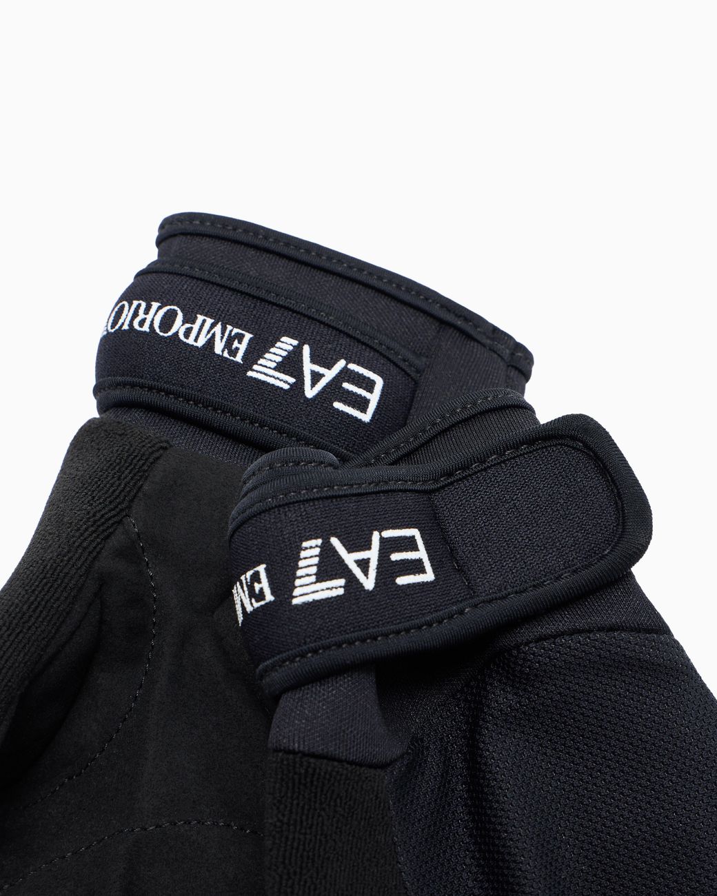 EA7 Black Dynamic Athlete Gym Gloves