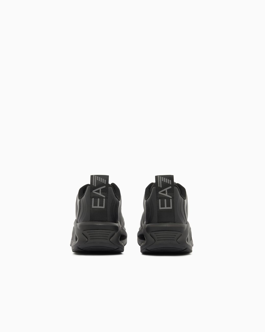 Sneakers Infinity Neo Con Tomaia di EA7 in Black