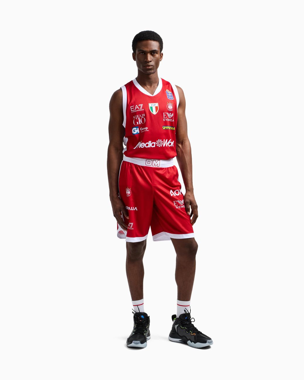 Olimpia Milano Shorts Replica Campionato 24/25 di EA7 in Red da Uomo