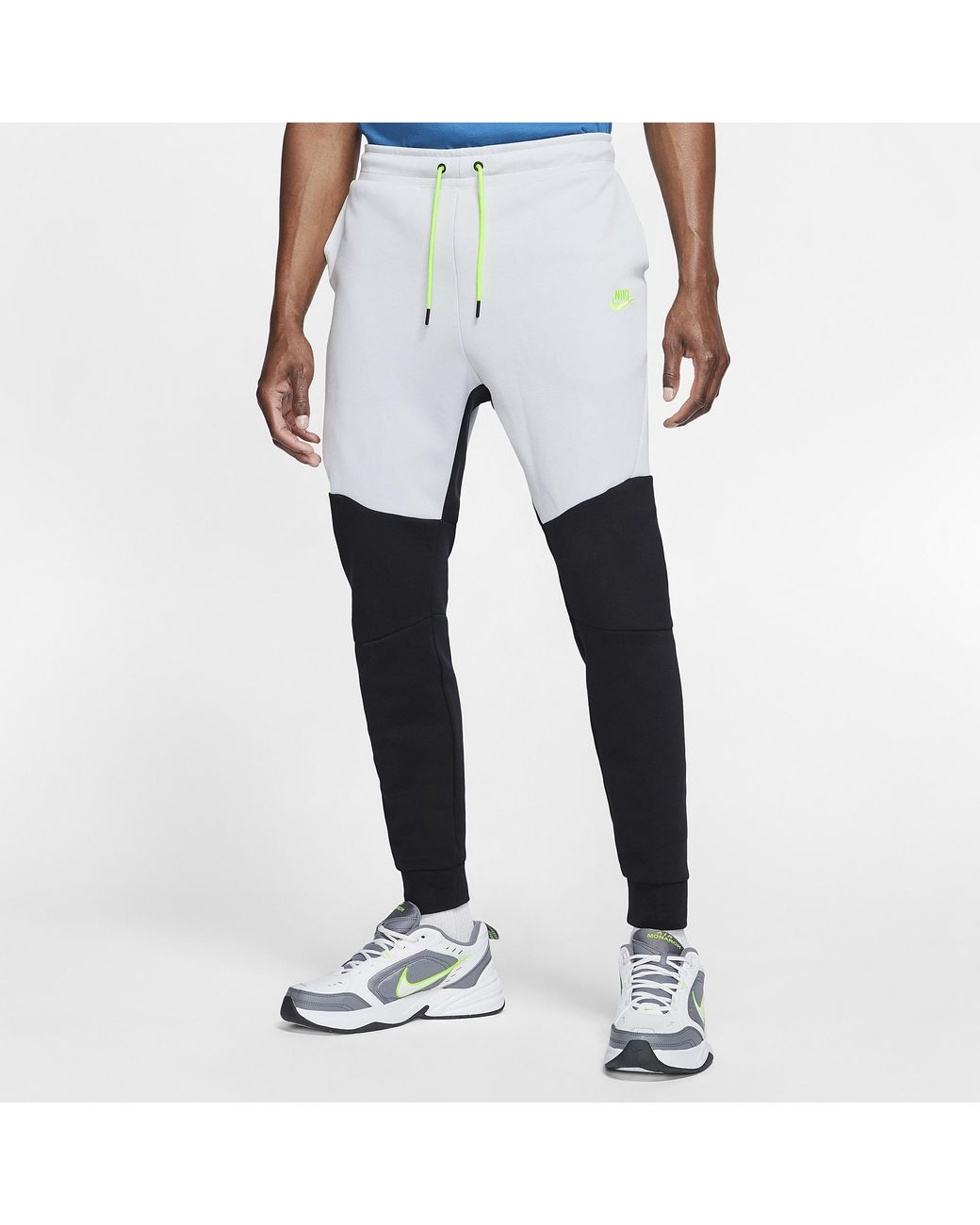 nike tech fleece jogger sizing