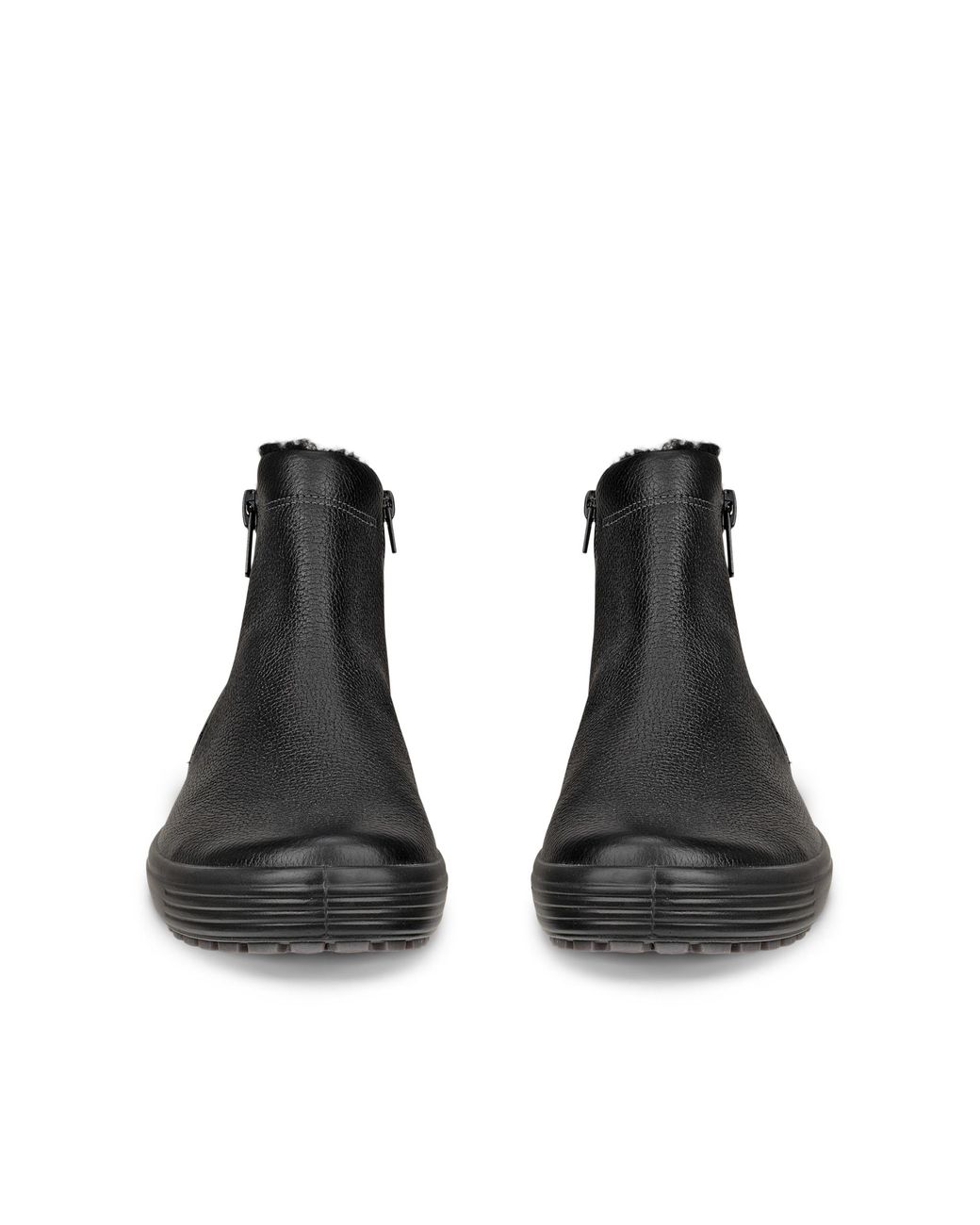 Ecco Black Soft 7 Tred for men