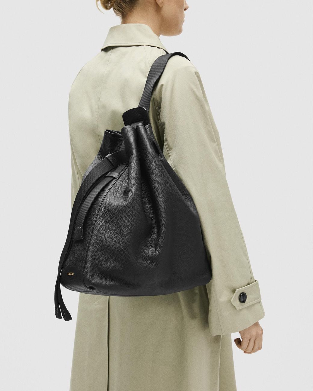 Ecco Black Sail Bag